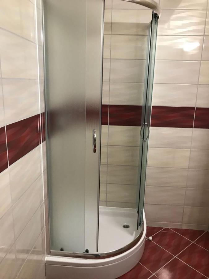 Sobe Zimmer Frei Pozega Bagian luar foto