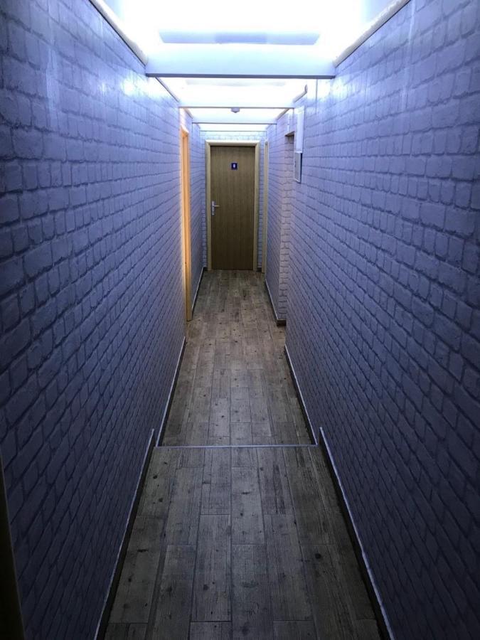 Sobe Zimmer Frei Pozega Bagian luar foto
